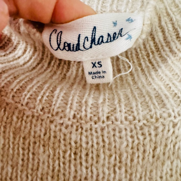 Cloud Chaser Beige Sweater with Pink Floral Embroidery - Picture 5 of 7